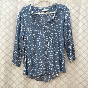 Monday Fun Flowy Womens Top - Size Large